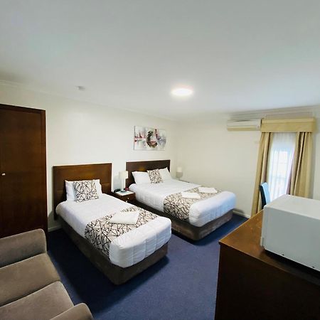 Colonial Lodge Motor Inn Yass Luaran gambar