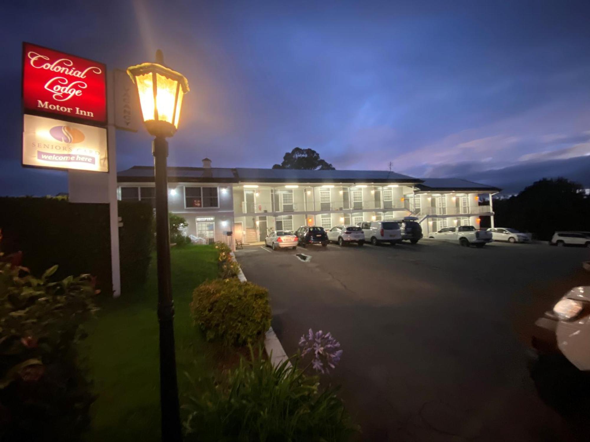 Colonial Lodge Motor Inn Yass Luaran gambar