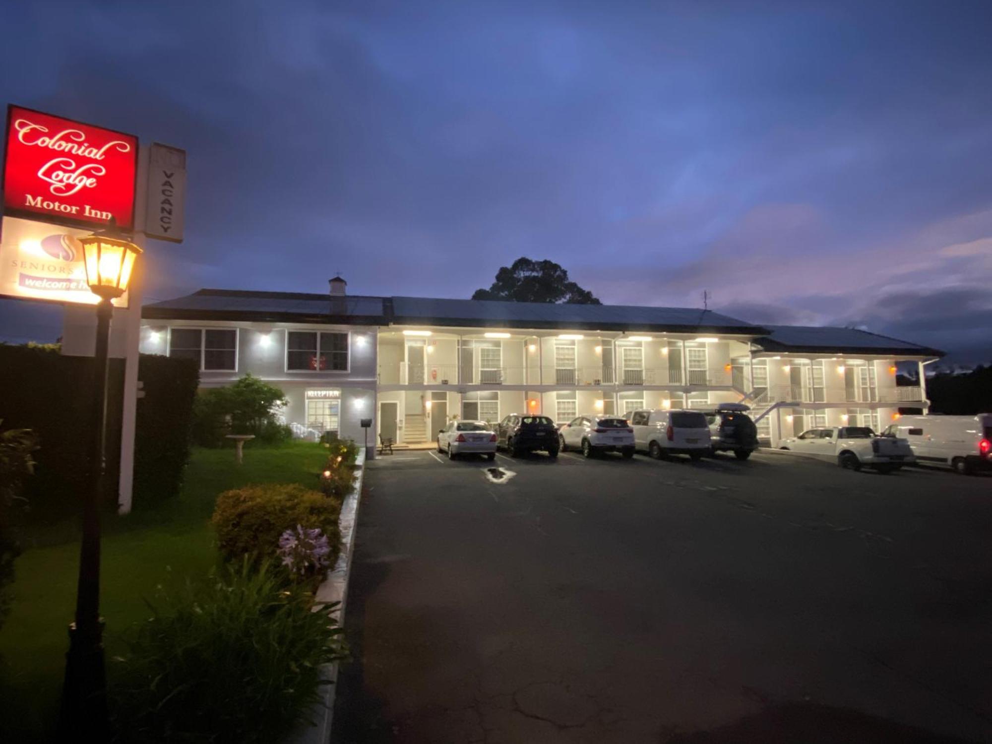 Colonial Lodge Motor Inn Yass Luaran gambar