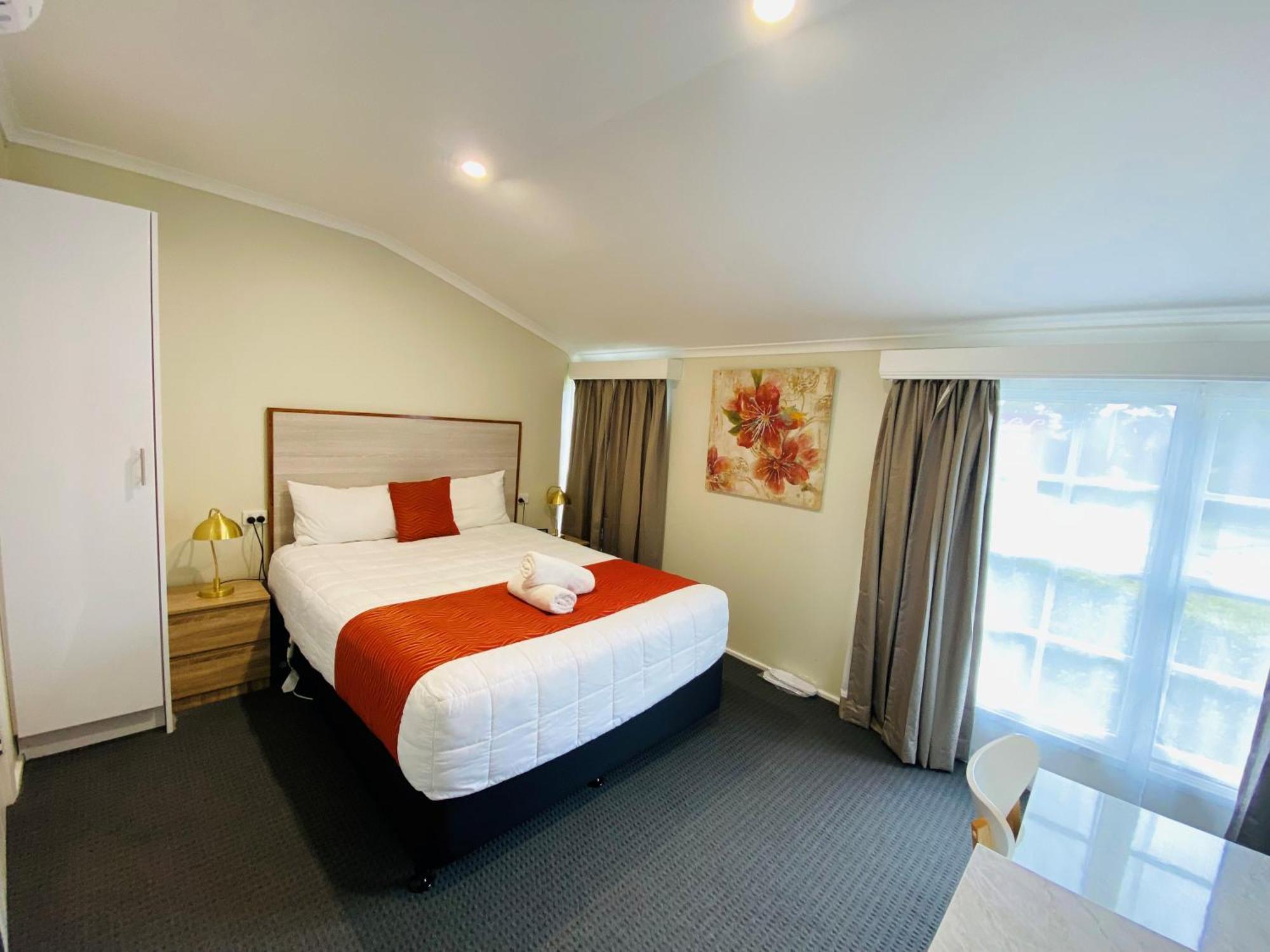 Colonial Lodge Motor Inn Yass Luaran gambar