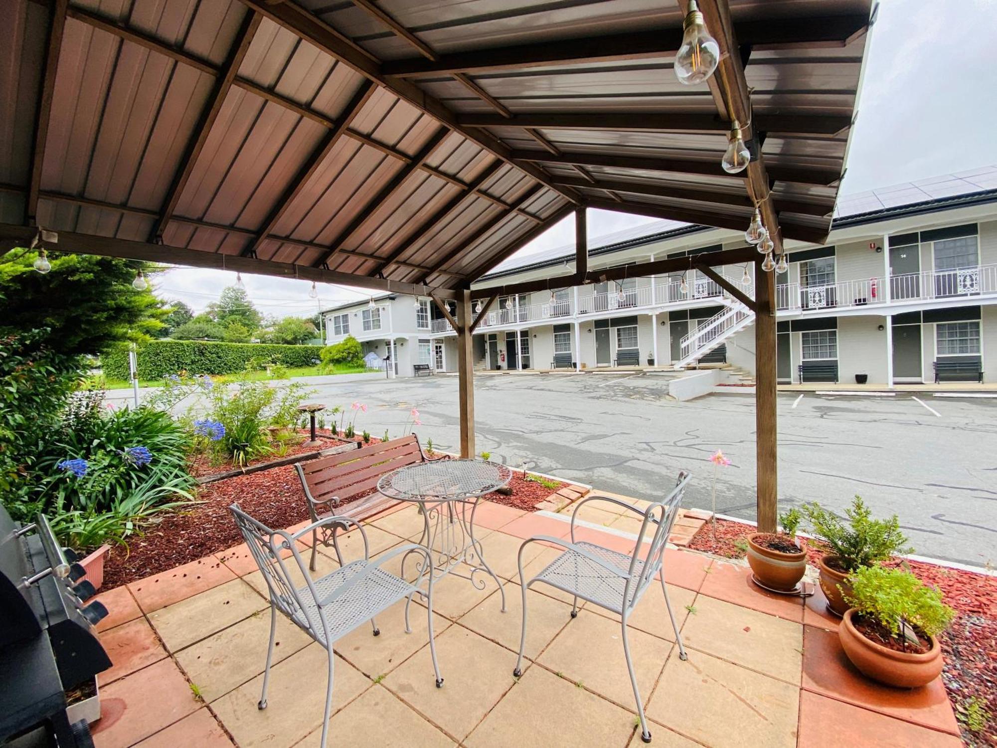 Colonial Lodge Motor Inn Yass Luaran gambar